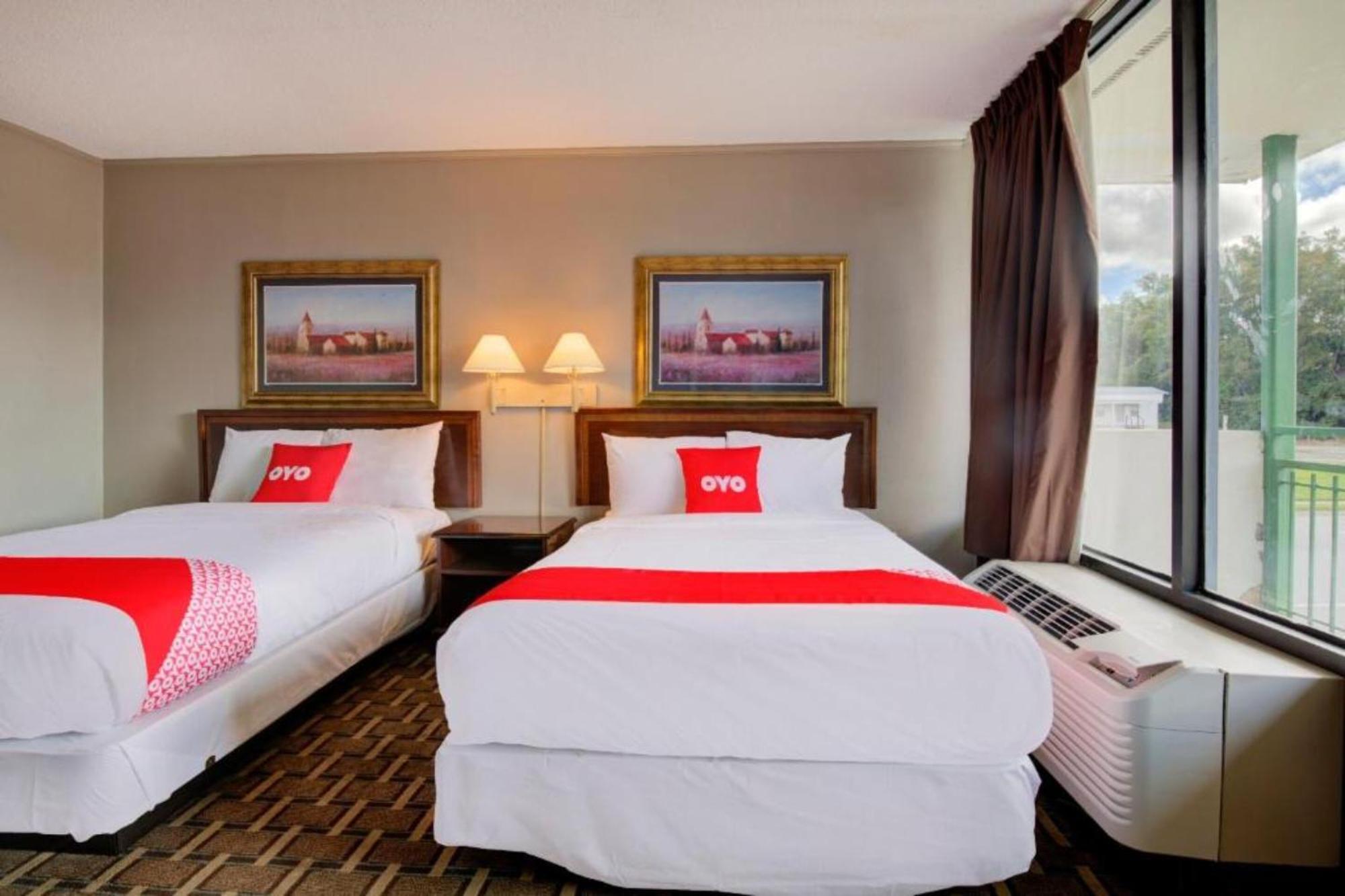 Oyo Hotel Douglas Ga Us-441 Экстерьер фото